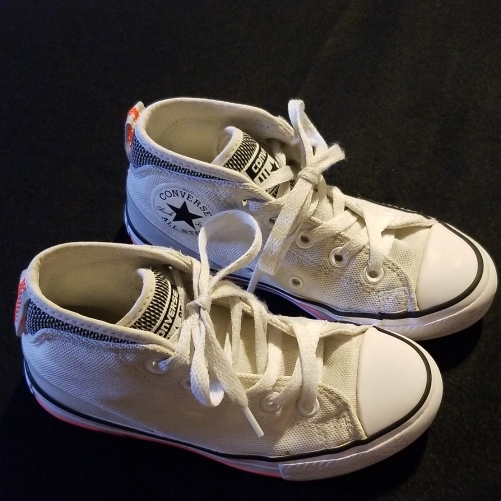 Converse Allstar Boys Sneakers Size 12.5